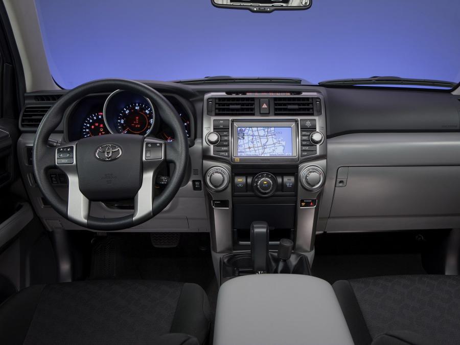  Toyota 4Runner Trail 2009 года  (фото 29 из 30)
